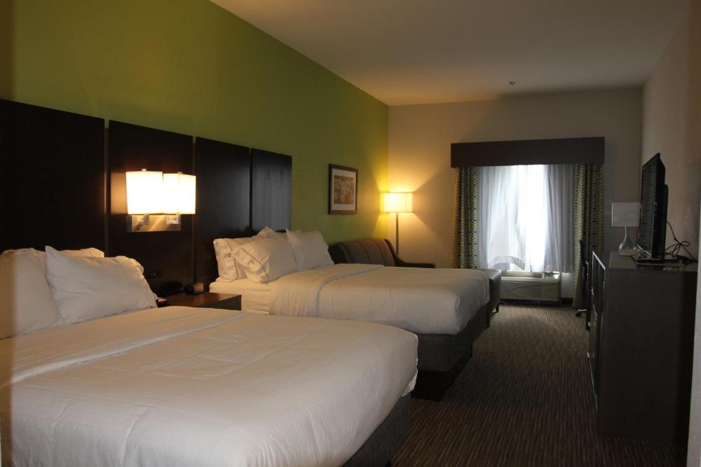 Holiday Inn Express & Suites Sweetwater